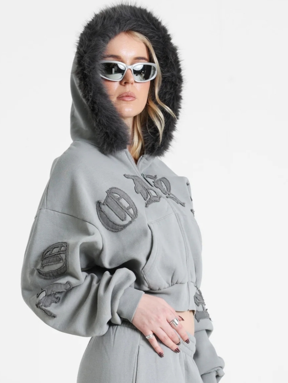 Drea Faux Fur Cropped Jacket - Picture 3 of 4